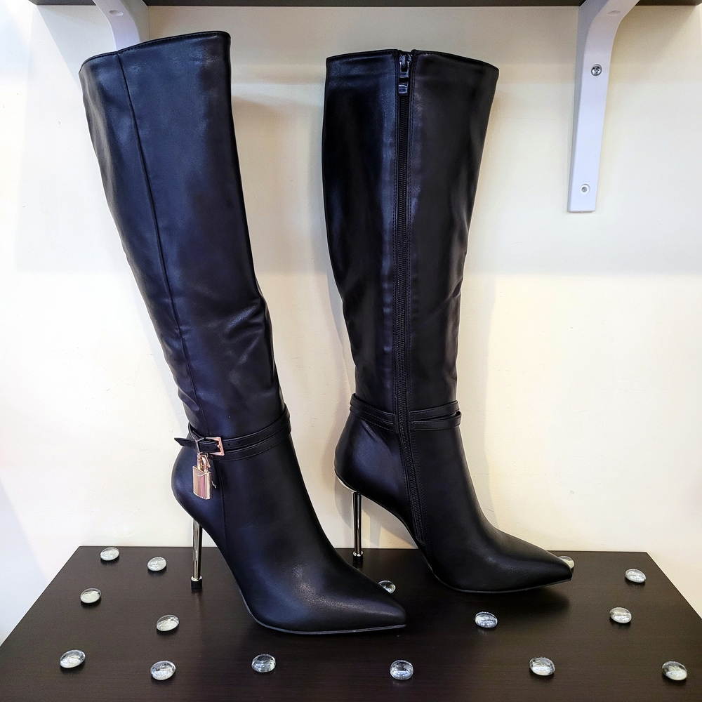 Lady Go Diva Gold Lock Black Knee-High Faux Leather Heeled Boots